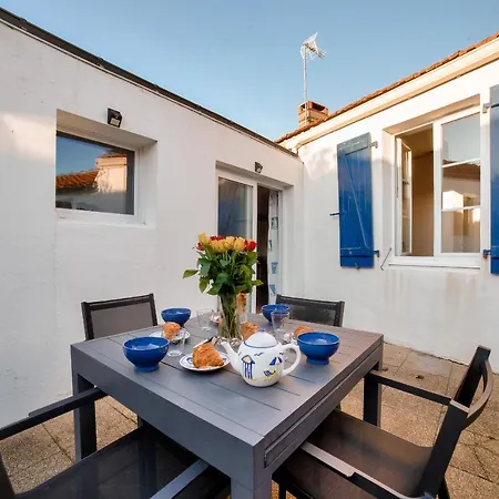 Jolie Maison Avec Cour Pour 5 Personnes Noirmoutier-en-l'Île Extérieur photo
