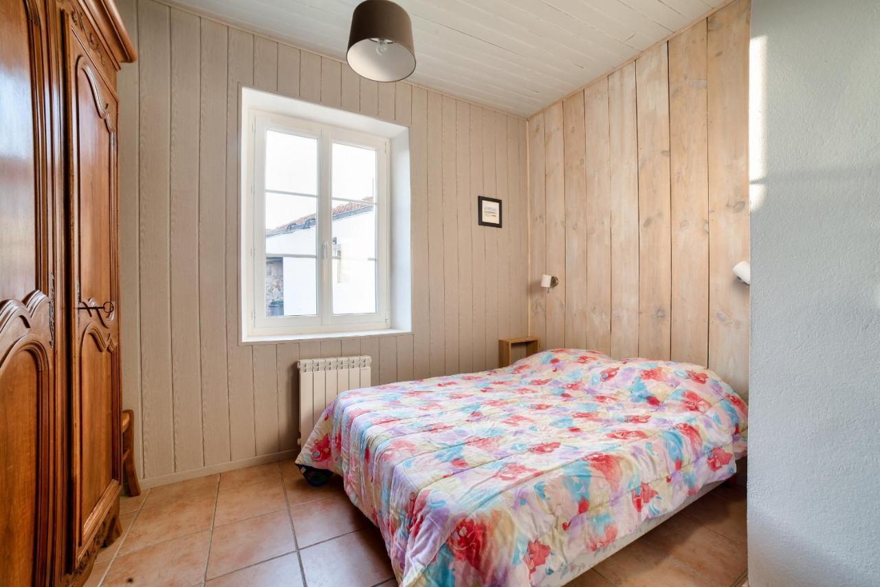 Jolie Maison Avec Cour Pour 5 Personnes * Noirmoutier-en-l'Île